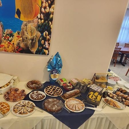 Hotel Savana Rimini Dış mekan fotoğraf