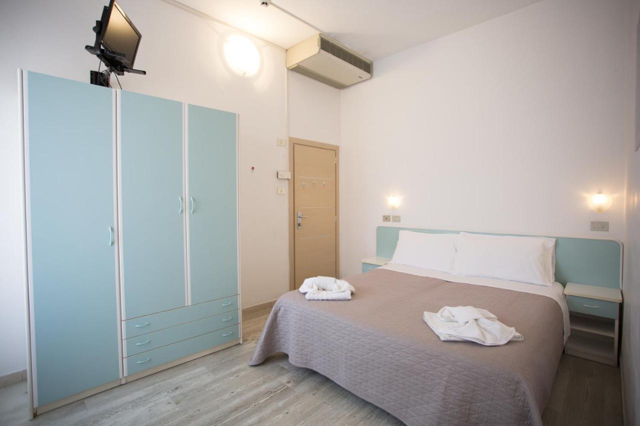 Hotel Savana Rimini Dış mekan fotoğraf