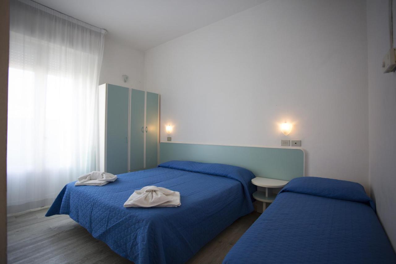 Hotel Savana Rimini Dış mekan fotoğraf